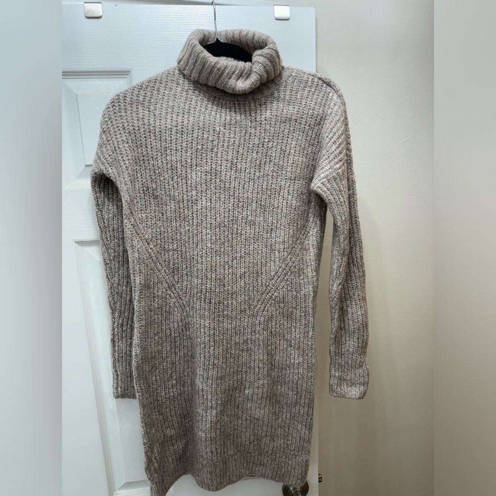 NWOT Abercrombie sweater dress with turtleneck